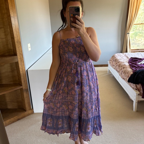 Spell and the Gypsy dress - Picture 2 of 4